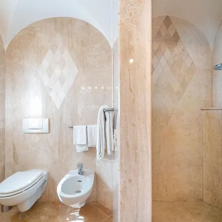 Degli Ulivi Villa Abbiadori